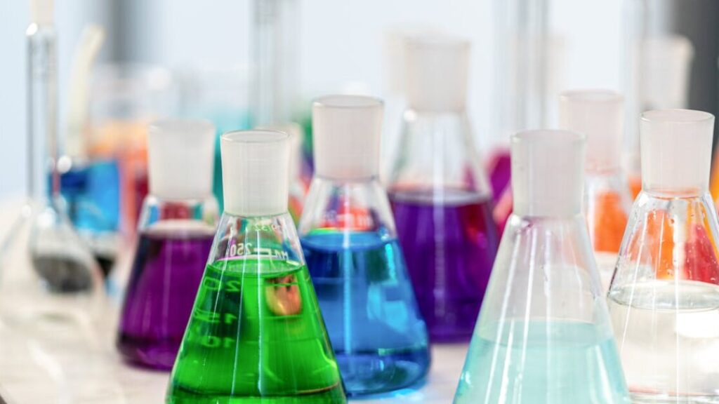 Kolorowanki chemiczne gratis w PDF do druku