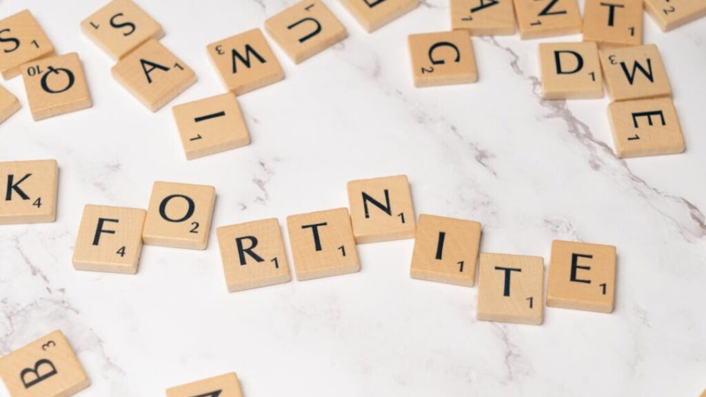 Kolorowanki Fortnite skiny gratis w PDF do druku