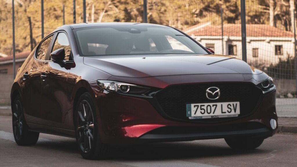 Kolorowanki Mazda gratis w PDF do druku
