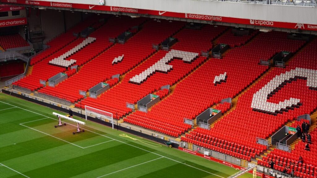 Kolorowanki Liverpool gratis w PDF do druku