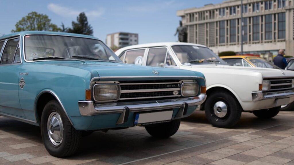 Kolorowanki Opel gratis w PDF do druku