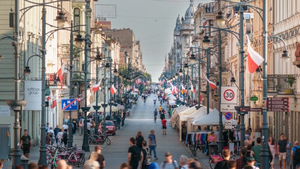 Święto Konstytucji 3 Maja kolorowanki gratis w PDF do druku